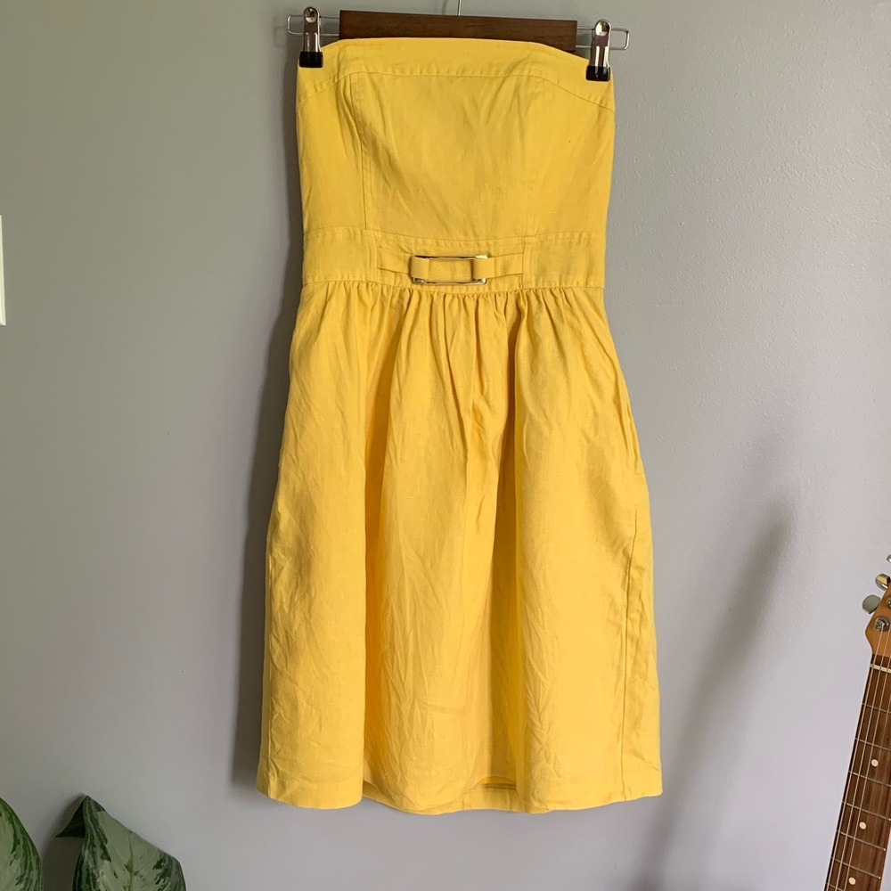 Strapless Banana Republic Dress ☀️
